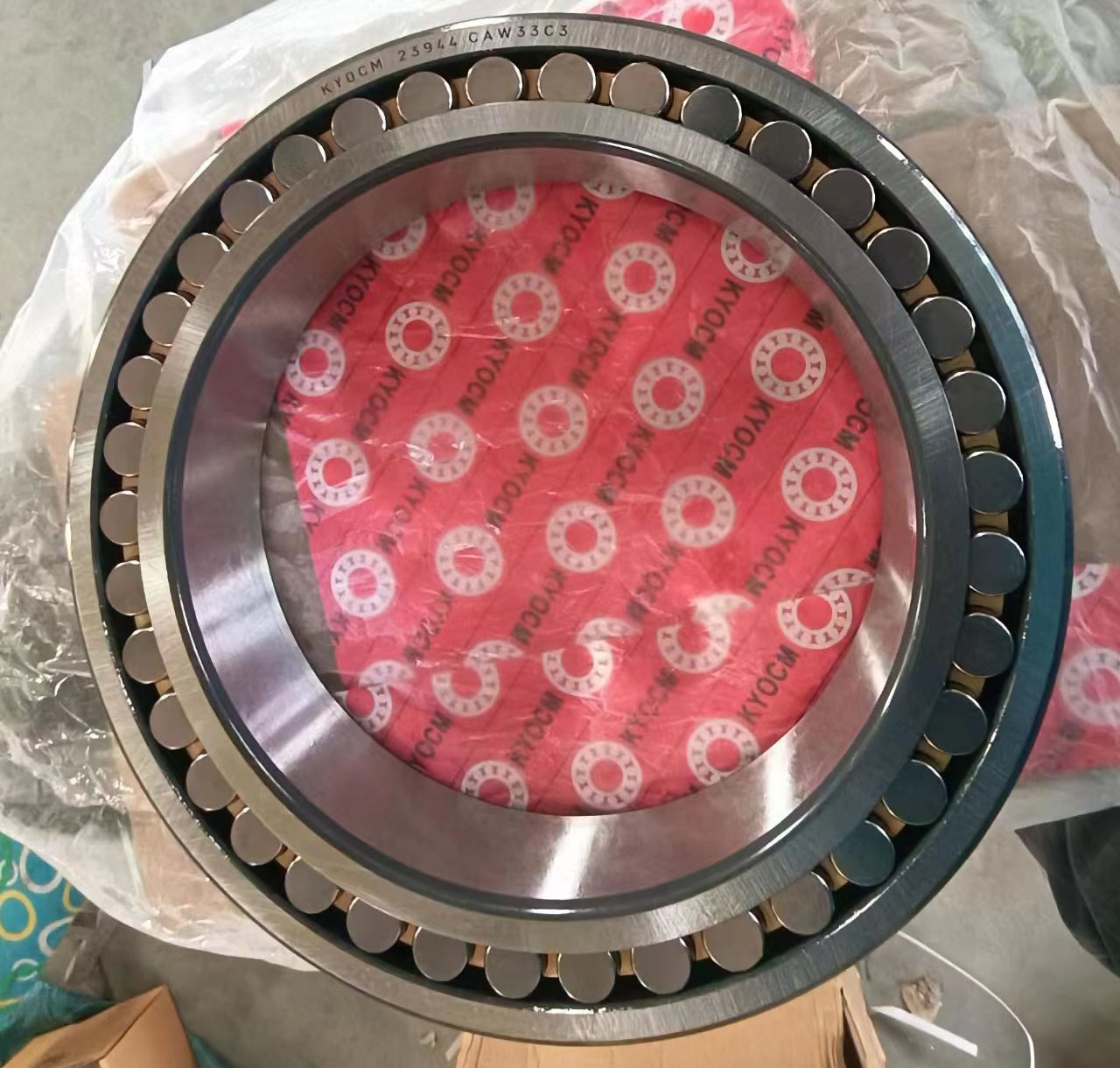  23944 CAW/33 C3 Spherical Roller Bearing 220*300*60MM